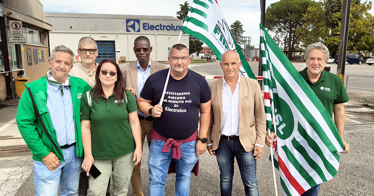 Vertenza Electrolux, FIM CISL Romagna dopo il tavolo al MIMIT: “Ritirato il piano di licenziamenti unilaterali”